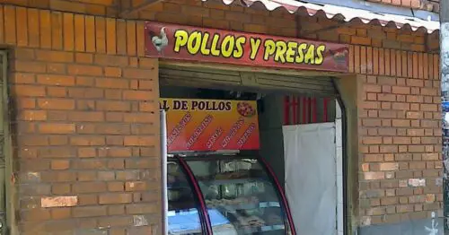 POLLOS Y PRESAS LA LAGUNA POLLOS Y PRESAS LA LAGUNA